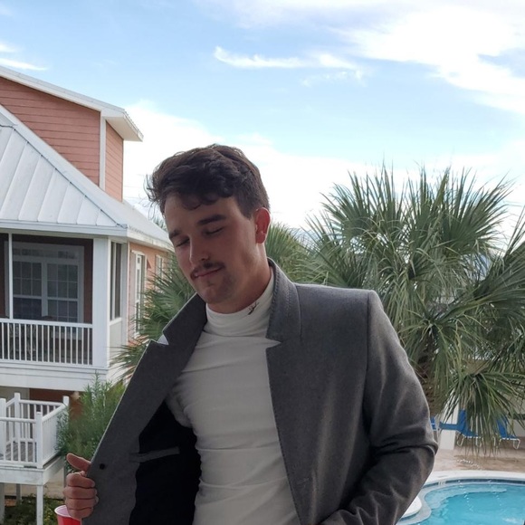 Meet your Posher, Michael - Picture 1 of 1